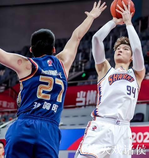 主教练摇头！CBA冠军6连败，2人20+难胜