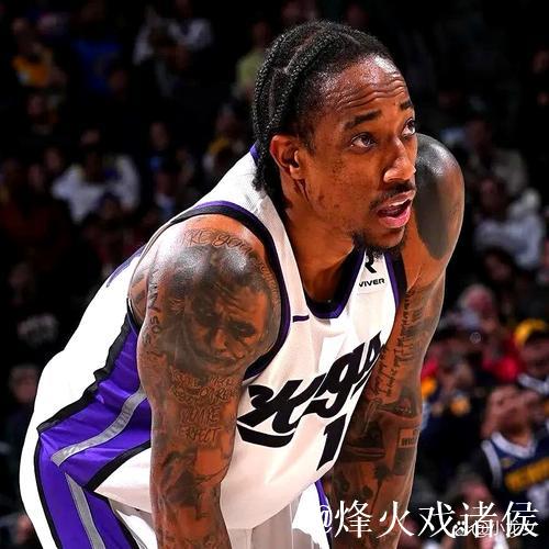 半场:国王56-42领先尼克斯,德罗赞15分拉文13分 半场:国王56-42领先尼克斯,德罗赞15分拉文13分