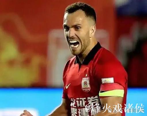 足球报:国足中场 杨明洋、塞尔吉尼奥是最大变数? 足球报:国足中场 杨明洋、塞尔吉尼奥是最大变数?